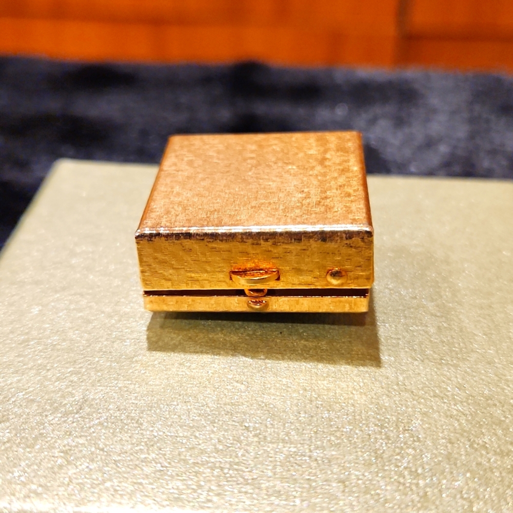 Pillbox - Picture 5 of 6